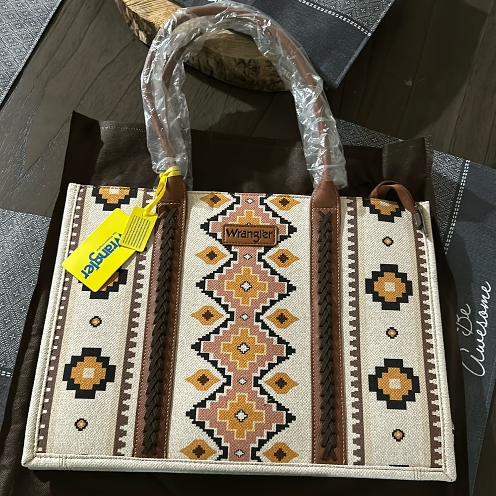 Wrangler bag